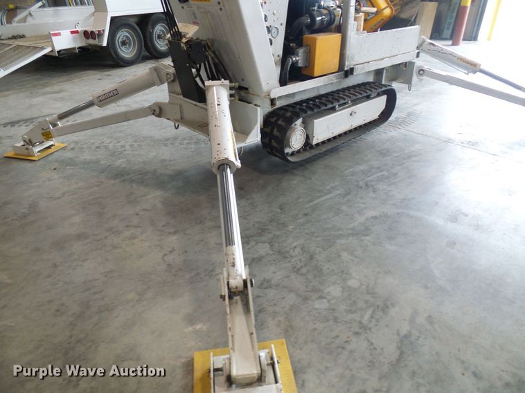 image for item DG1998 2003 Pitman 4000-T mini digger derrick