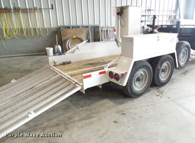 image for item DG1998 2003 Pitman 4000-T mini digger derrick