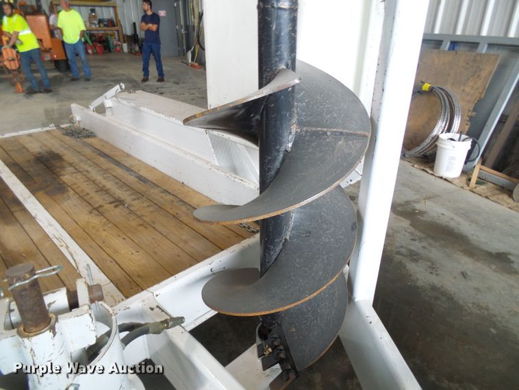 image for item DG1998 2003 Pitman 4000-T mini digger derrick