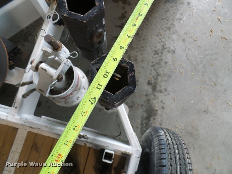 image for item DG1998 2003 Pitman 4000-T mini digger derrick