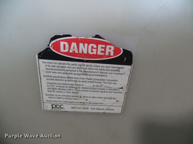 image for item DG1998 2003 Pitman 4000-T mini digger derrick