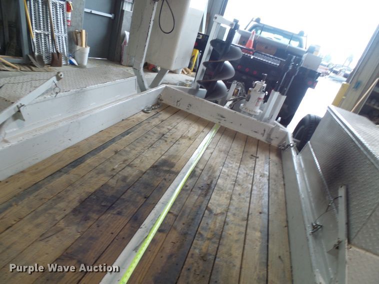 image for item DG1998 2003 Pitman 4000-T mini digger derrick