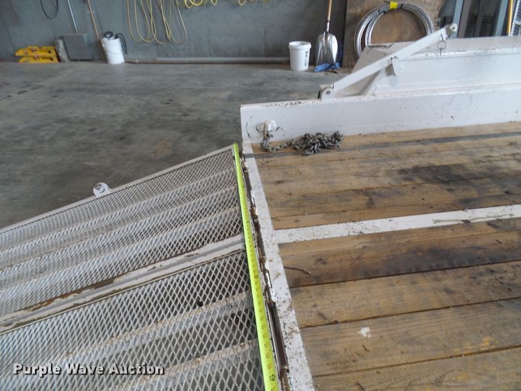 image for item DG1998 2003 Pitman 4000-T mini digger derrick