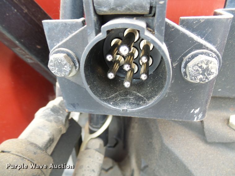 image for item DG2010 1990 Case IH 585  tractor