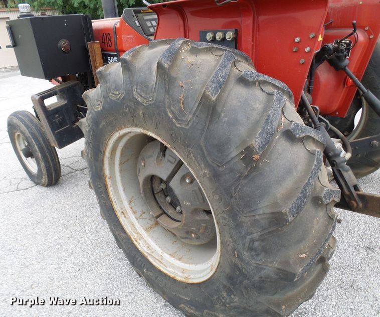image for item DG2010 1990 Case IH 585  tractor