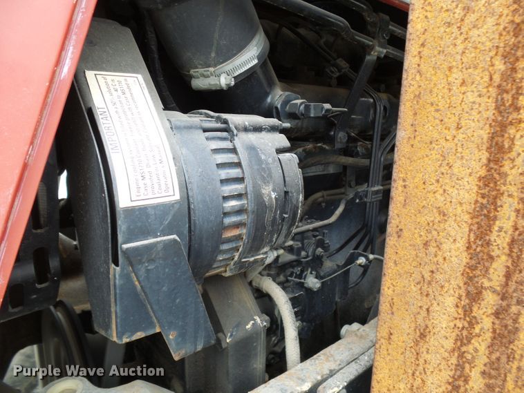 image for item DG2010 1990 Case IH 585  tractor