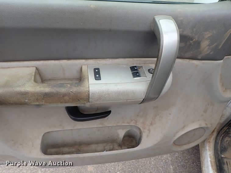image for item DG2400 2007 Chevrolet Silverado 1500  pickup truck