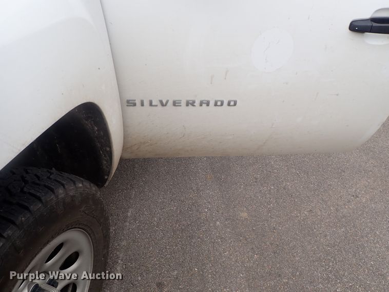 image for item DG2400 2007 Chevrolet Silverado 1500  pickup truck