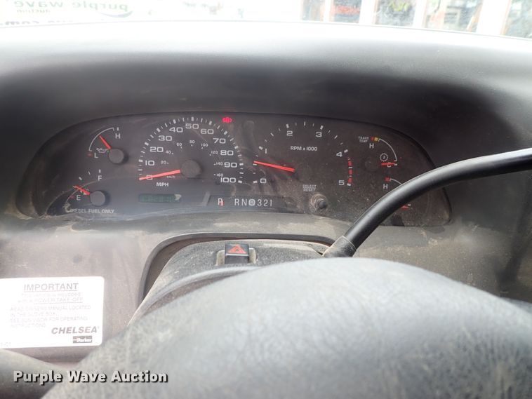 image for item DG2401 2003 Ford F550 Super Duty  bucket truck