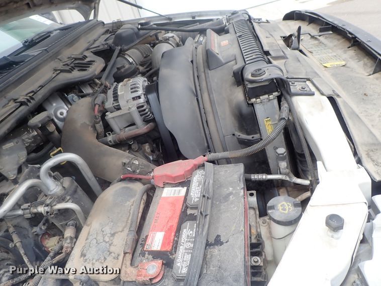 image for item DG2401 2003 Ford F550 Super Duty  bucket truck