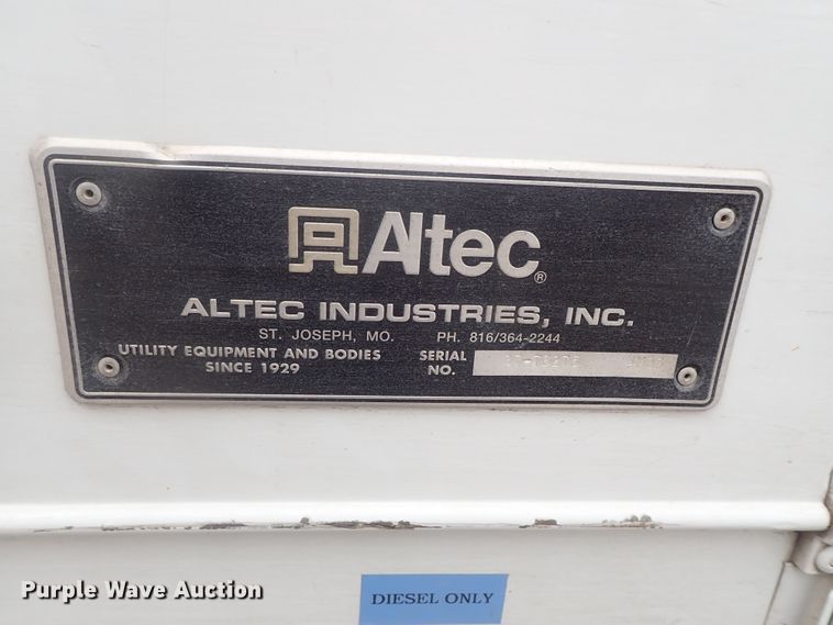 image for item DG2401 2003 Ford F550 Super Duty  bucket truck