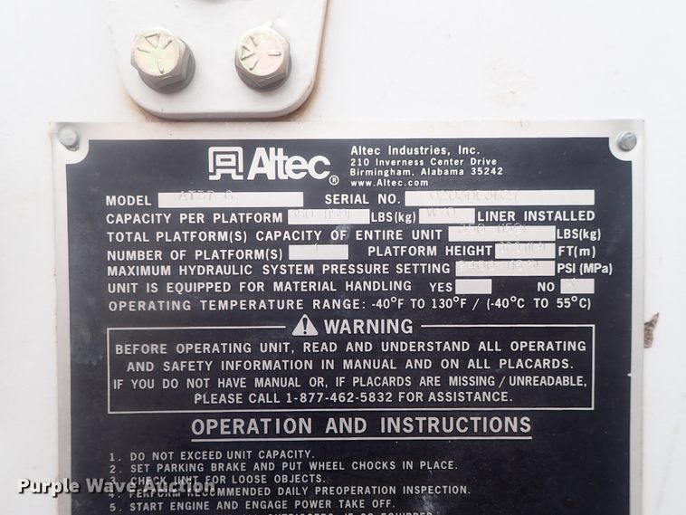 image for item DG2401 2003 Ford F550 Super Duty  bucket truck