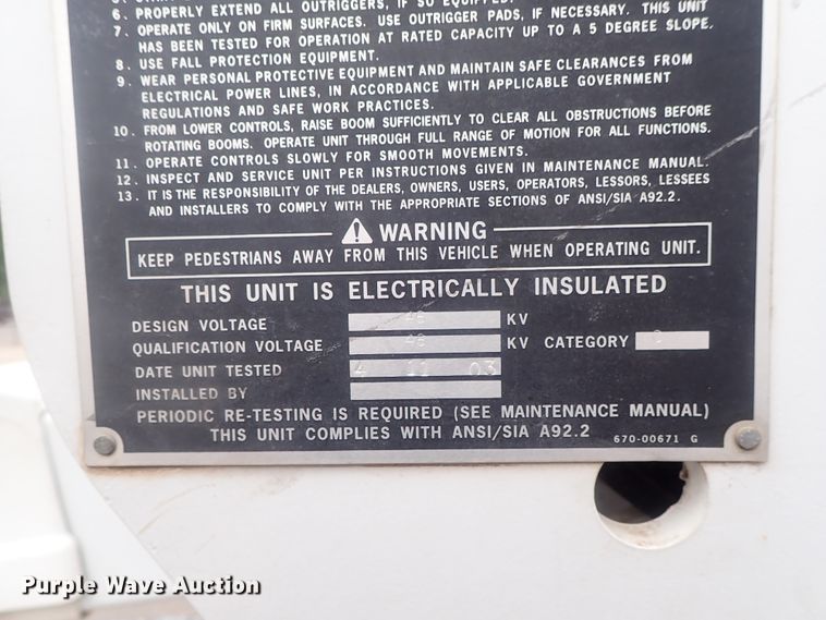 image for item DG2401 2003 Ford F550 Super Duty  bucket truck