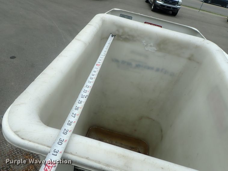 image for item DG2401 2003 Ford F550 Super Duty  bucket truck