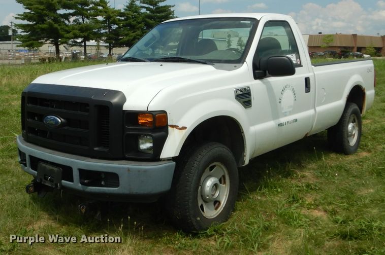 image for item DH5153 2008 Ford F250 Super Duty XL  pickup truck
