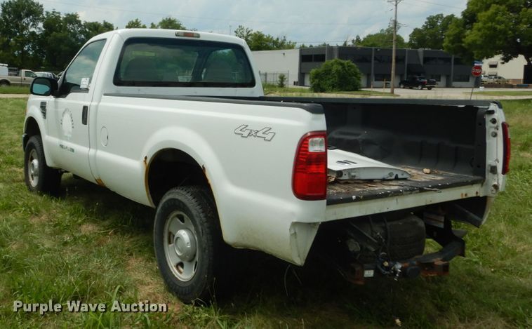 image for item DH5153 2008 Ford F250 Super Duty XL  pickup truck