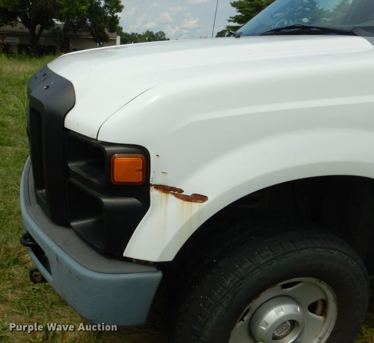 image for item DH5153 2008 Ford F250 Super Duty XL  pickup truck