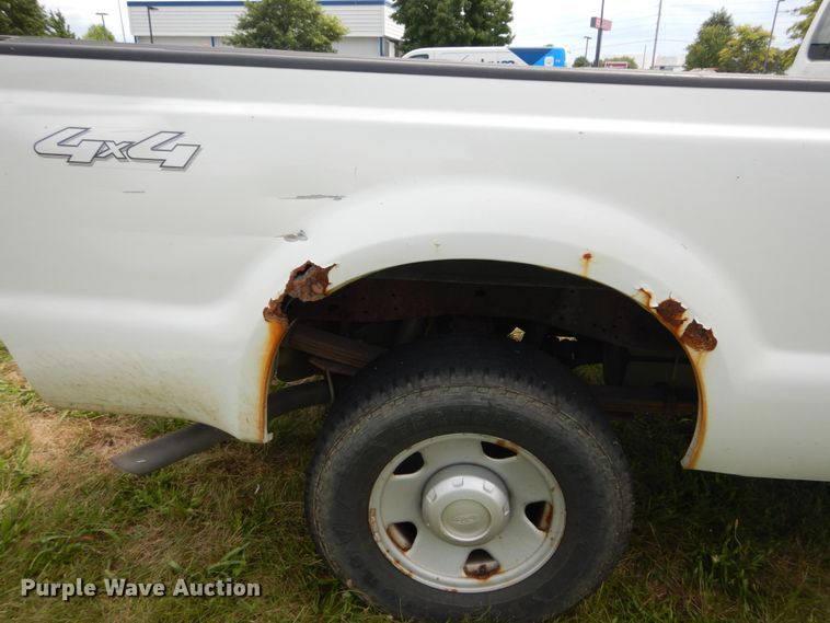 image for item DH5153 2008 Ford F250 Super Duty XL  pickup truck