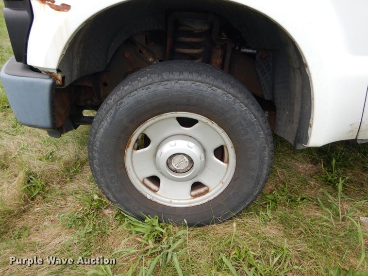 image for item DH5153 2008 Ford F250 Super Duty XL  pickup truck