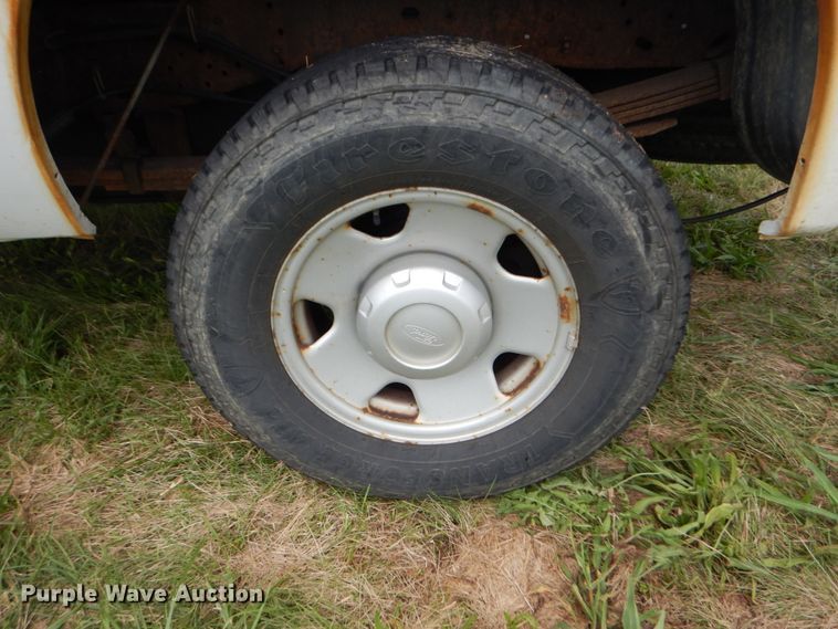 image for item DH5153 2008 Ford F250 Super Duty XL  pickup truck