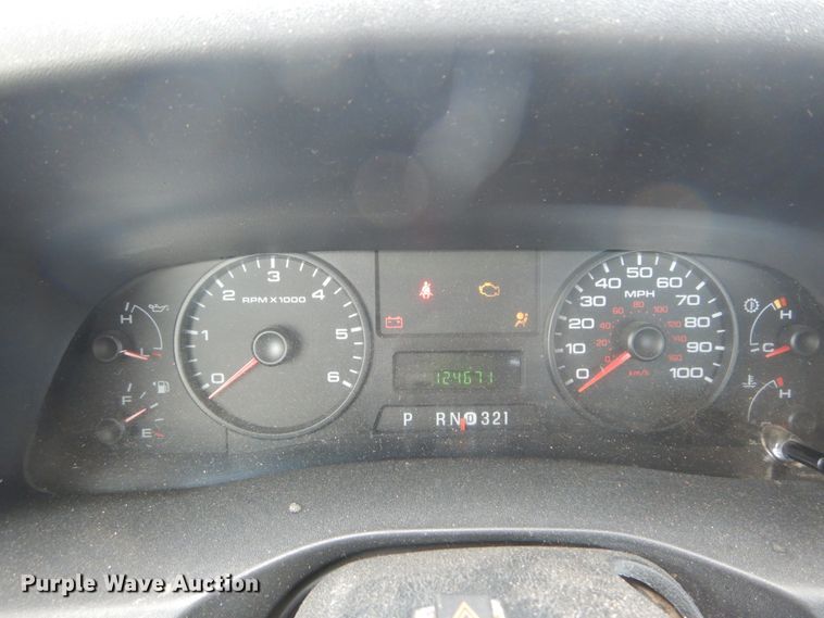 image for item DH5154 2006 Ford F250 Super Duty XL  SuperCab pickup truck