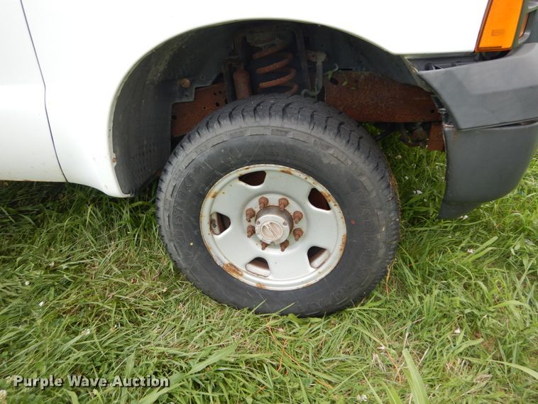 image for item DH5154 2006 Ford F250 Super Duty XL  SuperCab pickup truck