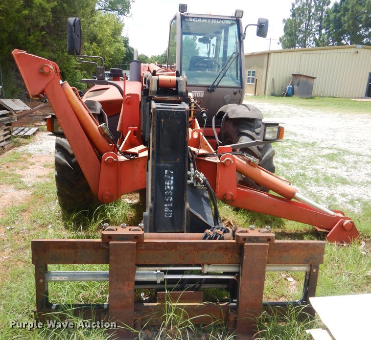 image for item DI0285 2005 Manitou MT1740SLT  telehandler