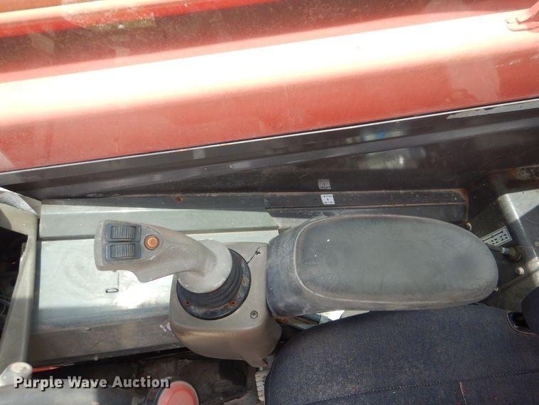 image for item DI0285 2005 Manitou MT1740SLT  telehandler