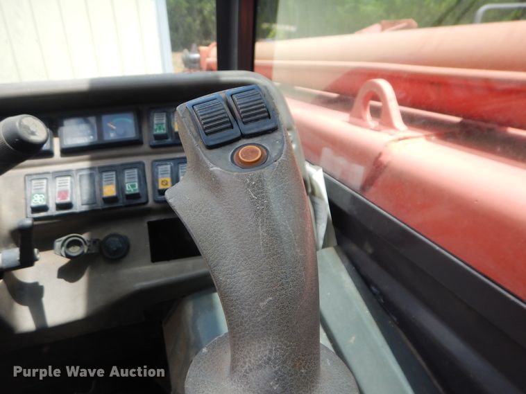 image for item DI0285 2005 Manitou MT1740SLT  telehandler