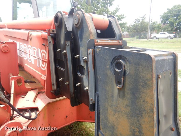 image for item DI0285 2005 Manitou MT1740SLT  telehandler