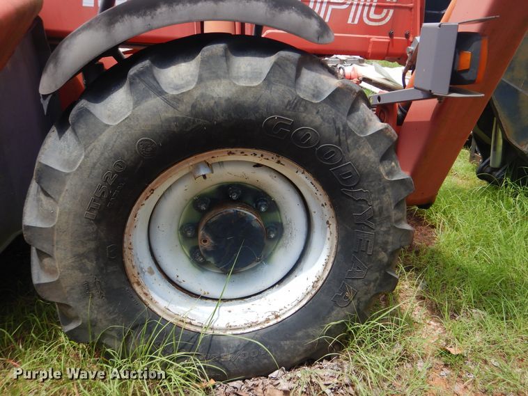 image for item DI0285 2005 Manitou MT1740SLT  telehandler