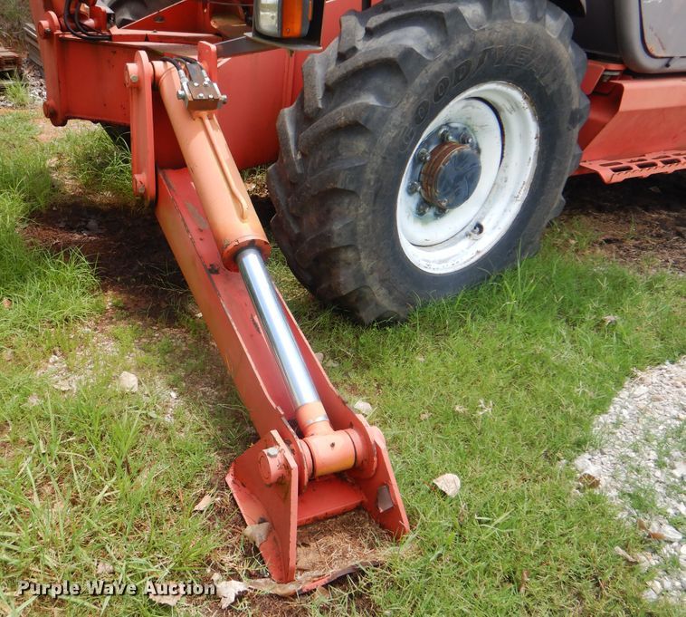 image for item DI0285 2005 Manitou MT1740SLT  telehandler