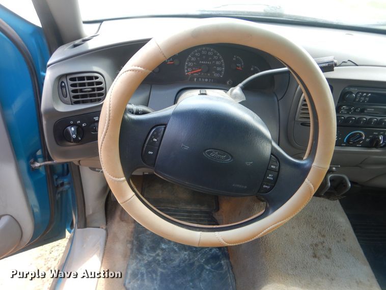 image for item DI0286 1998 Ford F150  SuperCab pickup truck