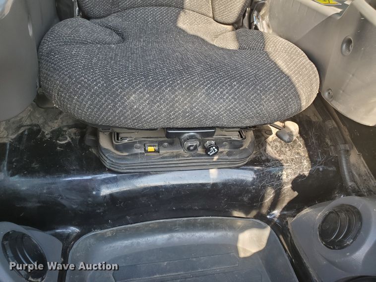 image for item DJ3148 2014 Caterpillar 299D XHP  tracked skid steer loader