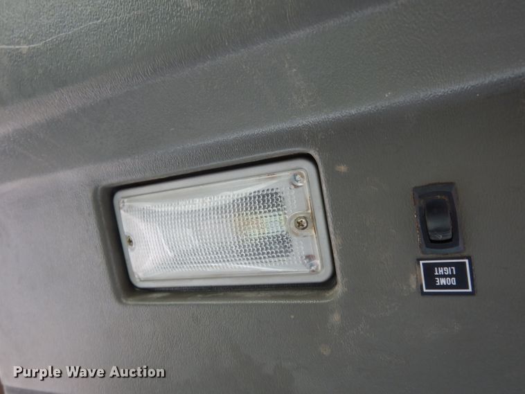 image for item DJ4314 2000 Elgin Pelican P  street sweeper