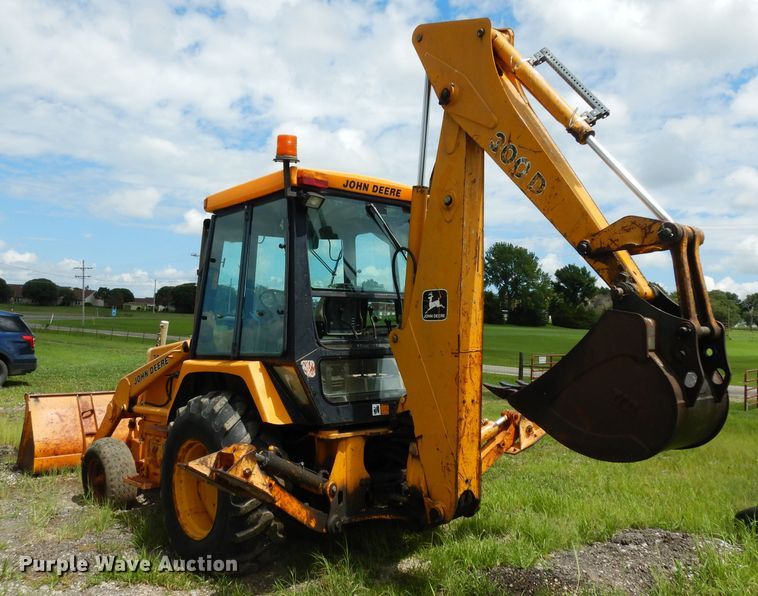 image for item DJ4316 1992 John Deere 300D  backhoe