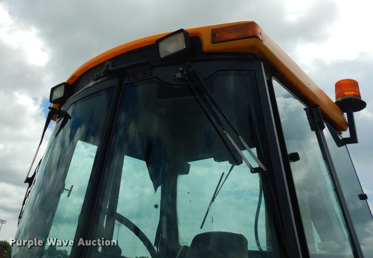 image for item DJ4316 1992 John Deere 300D  backhoe