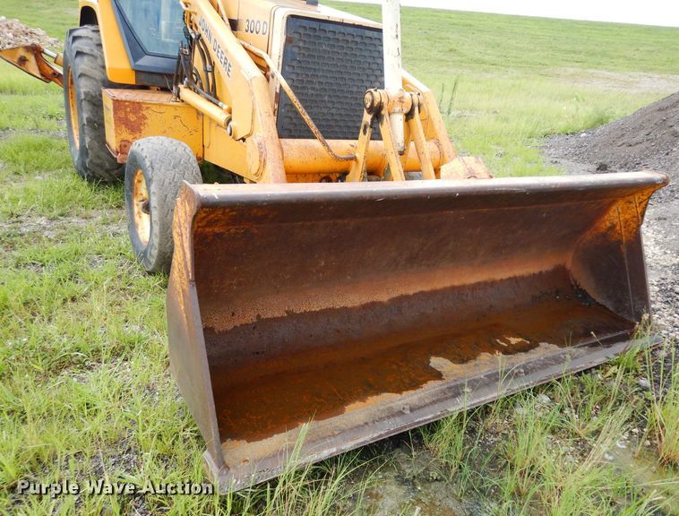 image for item DJ4316 1992 John Deere 300D  backhoe