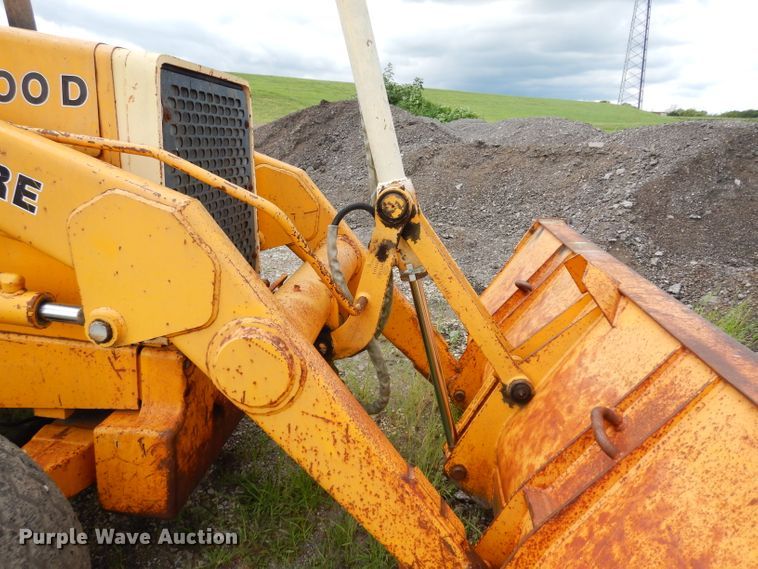 image for item DJ4316 1992 John Deere 300D  backhoe