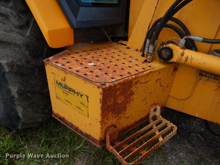 image for item DJ4316 1992 John Deere 300D  backhoe