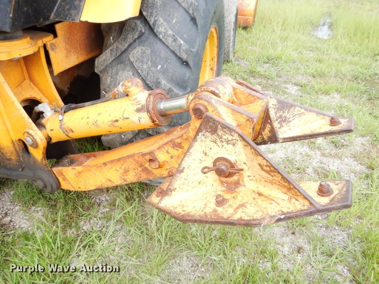image for item DJ4316 1992 John Deere 300D  backhoe