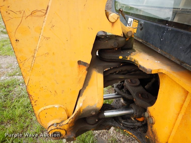 image for item DJ4316 1992 John Deere 300D  backhoe