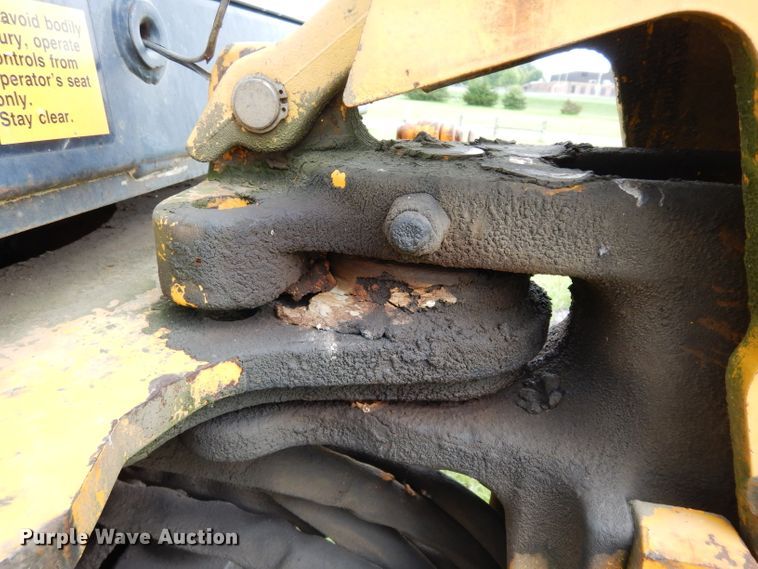 image for item DJ4316 1992 John Deere 300D  backhoe