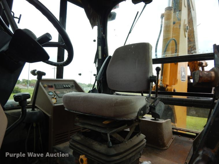 image for item DJ4316 1992 John Deere 300D  backhoe