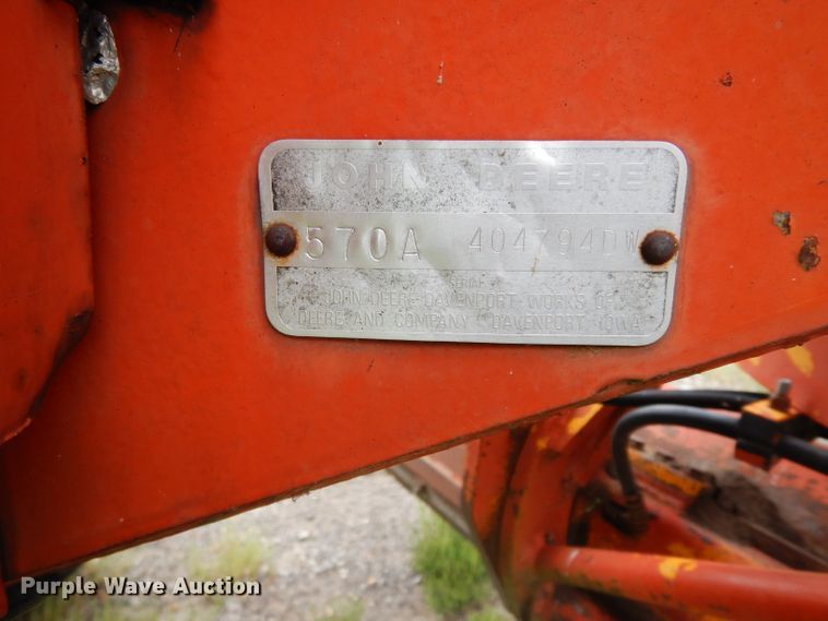 image for item DJ4317 1982 John Deere 570A  motor grader