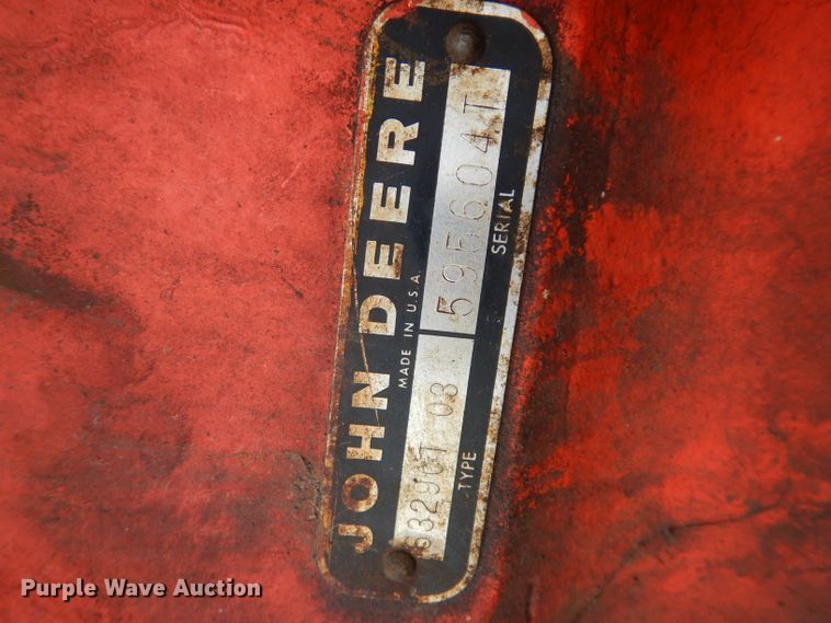 image for item DJ4317 1982 John Deere 570A  motor grader