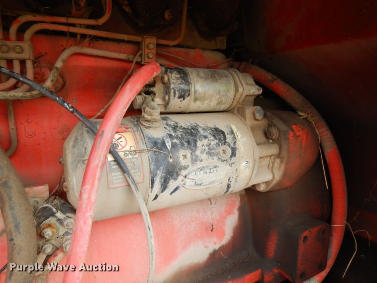 image for item DJ4317 1982 John Deere 570A  motor grader