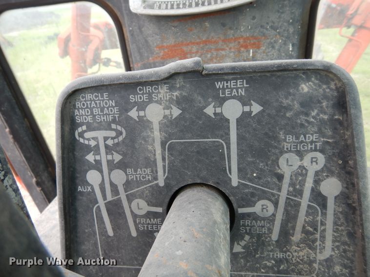 image for item DJ4317 1982 John Deere 570A  motor grader