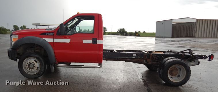 image for item DJ4357 2011 Ford F550 Super Duty XL  truck cab and chassis
