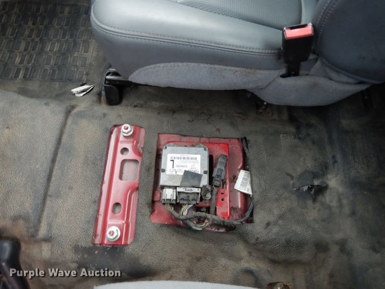 image for item DJ4357 2011 Ford F550 Super Duty XL  truck cab and chassis